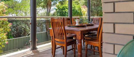 Outdoor dining