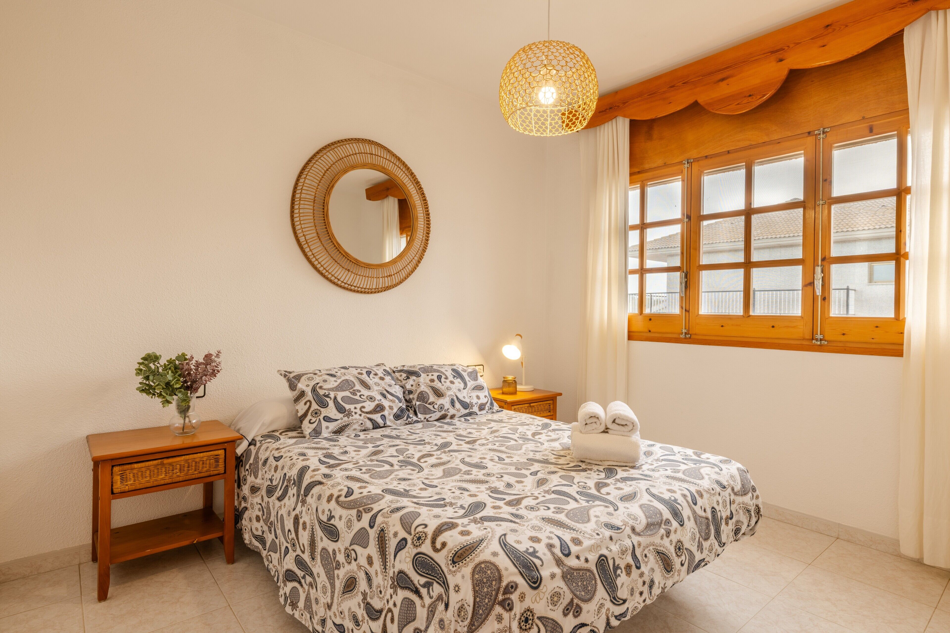 3 bedrooms, free WiFi, bed sheets