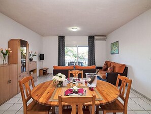 Maison, 4 chambres, terrasse | Intérieur