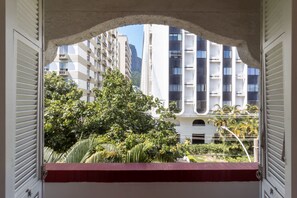 Apartment | 2 bedrooms - Sophisticated Just a few Steps From the Lagoon Sb301 (Rio de Janeiro)