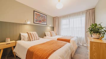 2 slaapkamers, een strijkplank/strijkijzer, wifi, beddengoed