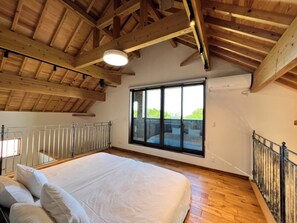 3 Schlafzimmer, Schreibtisch, Bügeleisen/Bügelbrett, WLAN