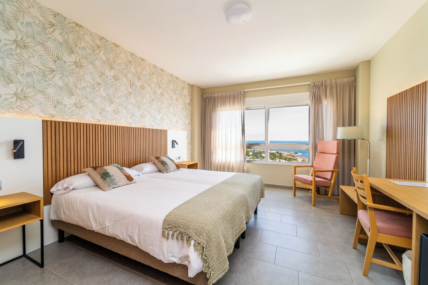 Deluxe Twin Room, Sea View