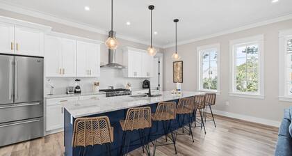 CURRENTLY DISCOUNTED!Home w/ Private Pool, Golf Cart & Bikes! - The Grand Mary