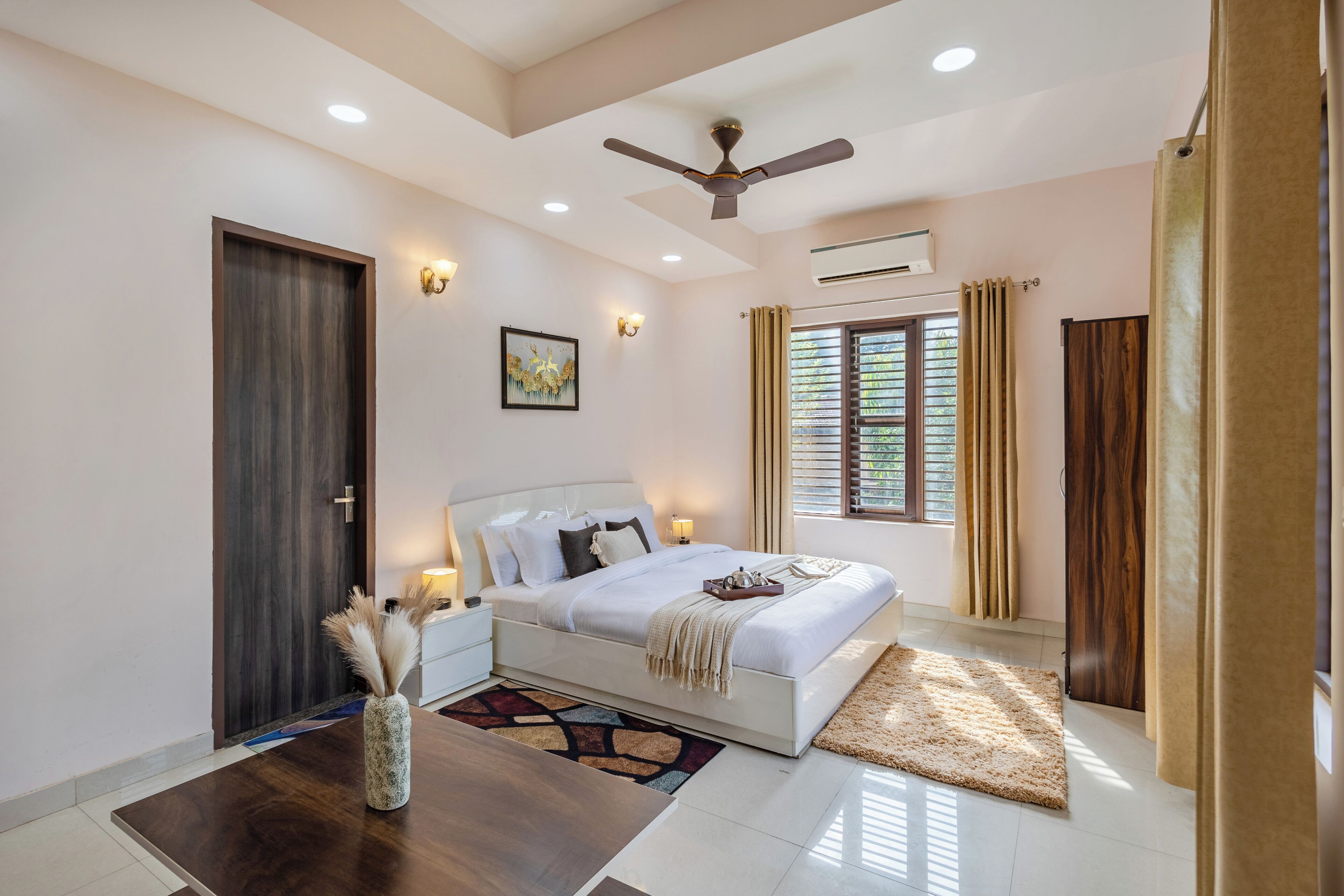 Luxury Villa, 5 Bedrooms, Balcony, Garden View | 5 bedrooms, iron/ironing board, free WiFi, bed sheets