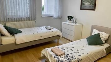1 bedroom, iron/ironing board, WiFi, bed sheets