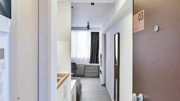 Exclusive apartment with hot tub | Iron/ironing board, free WiFi