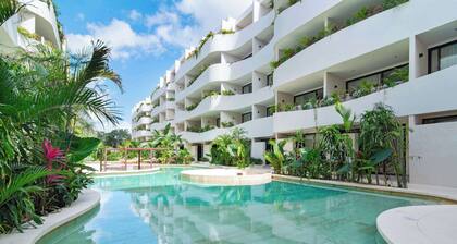 Private 2-Level PH Near Beaches & Hotel Zone