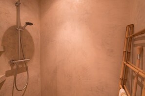 Hair dryer, towels - Cocoon with balcony - sea view (Sainte-Maxime)
