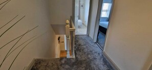 Interior - Refurbed, Modern & Stylish 3BD w/Garden / Pets OK (Dublin)
