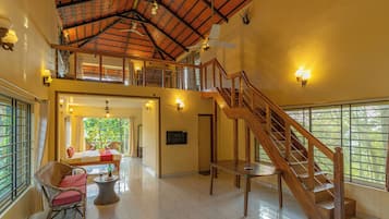 Superior Villa, Mountain View | Free WiFi