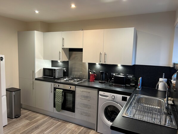 Cottage, 2 kamar tidur | Dapur pribadi | Lemari es, microwave, oven, dan kompor