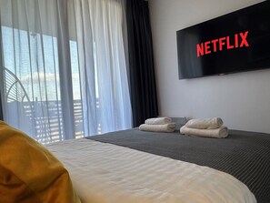 1 bedroom, in-room safe, iron/ironing board, WiFi