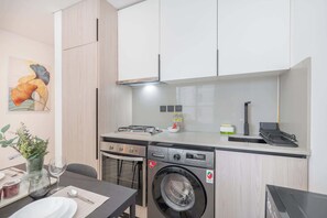 Fridge, microwave, stovetop, toaster