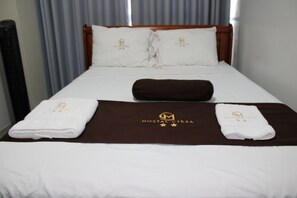 9 bedrooms, WiFi, bed sheets - Cieza Hostel - Chiclayo Peru (Chiclayo)