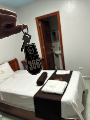 9 bedrooms, WiFi, bed sheets - Cieza Hostel - Chiclayo Peru (Chiclayo)