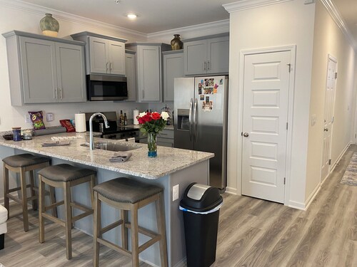 3 BR OBA Brand New. Only 1 mile from wharf amphitheater on Canal Great location.