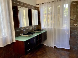 Handdoeken, zeep, toiletpapier