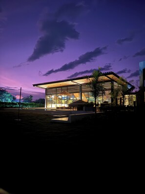 Exterior - 4-bedroom hotel in beautiful Armenia with AC, WiFi. Enjoy your stay (Armenia)