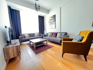 Leilighet – deluxe, balkong, byutsikt | Utsikt fra rommet