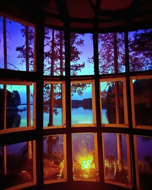 Interior - Incredible tree house on your own private island on a huge lake (Ytterturingen)