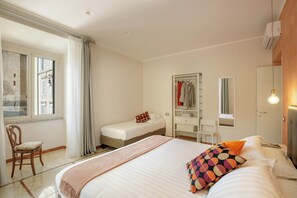 3 quartos, ferros/tábuas de passar roupa, Wi-Fi, roupa de cama
