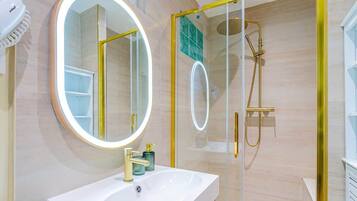 Dusche, Haartrockner