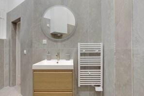 Een douche, een haardroger