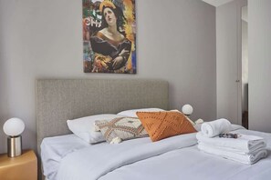 Unclassified image, 3 of 4, button - Charming apartment 1BR - Montorgueil/Sentier (Paris)