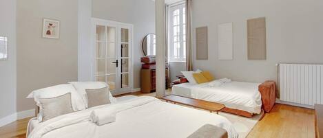1 chambre, fer et planche Ă repasser, Wi-Fi, draps fournis