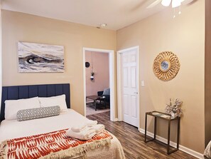 1 habitación, wifi y ropa de cama
