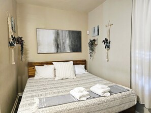 1 habitación, wifi y ropa de cama