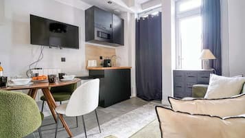 Fernseher