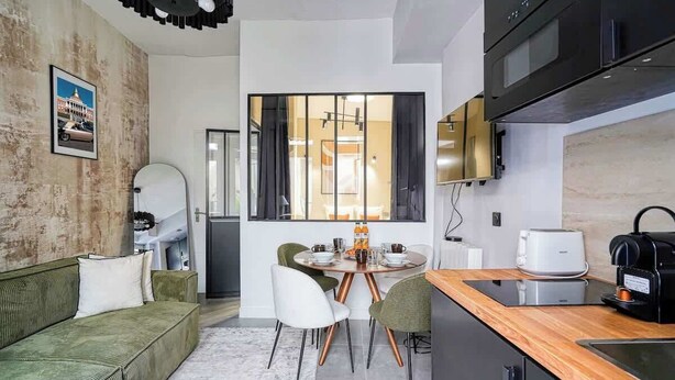 Interior - Charming Parisian loft for 2 to 4 people (Paris)