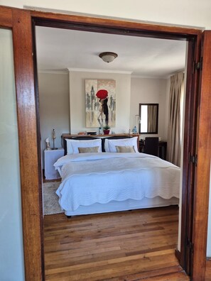 Superior Studio Suite, Garden View | Free WiFi - Afton Safari Lodge (Cape Town)