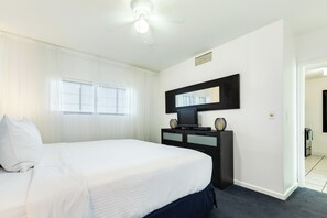 1 chambre, fer et planche à repasser, Wi-Fi gratuit, draps fournis