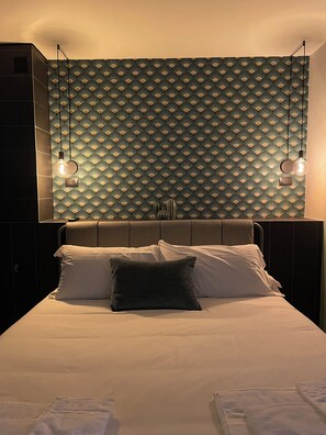 Deluxe Quadruple Room, Balcony