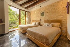 4 bedrooms, in-room safe, desk, iron/ironing board - Luxury Villa with Cenote & Pool | Concierge | Perfect for Families or Groups (Tulum)