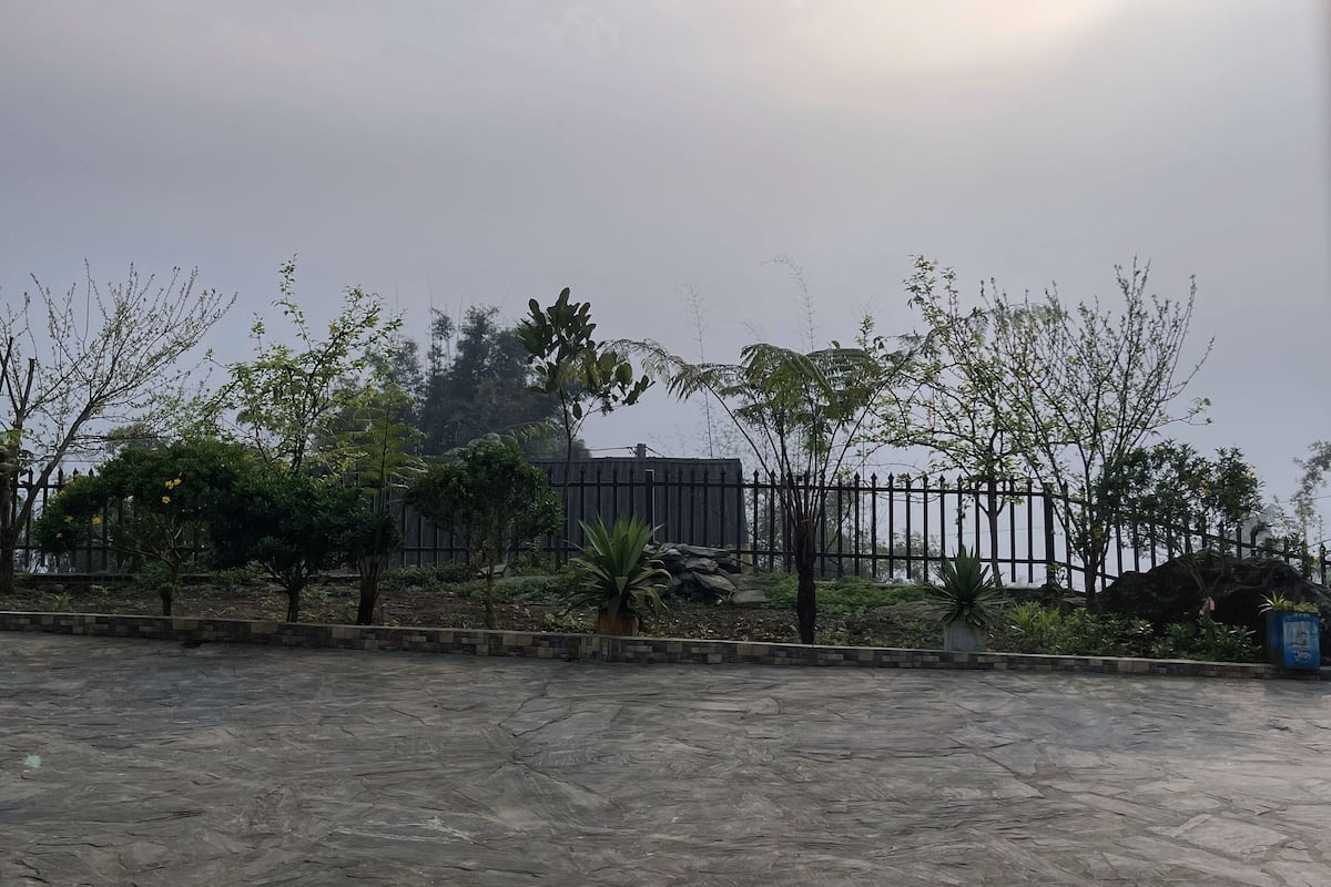 Basic Double Room, 1 King Bed | Front of property