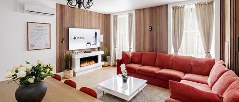 Smart TV, chimenea, videojuegos y reproductor de DVD