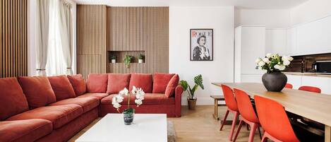 Smart-TV, Kamin, Videospiele, Arbeitsbereiche