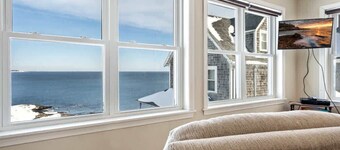 Oceanfront w/ Views | Walk to Short Sands Beach