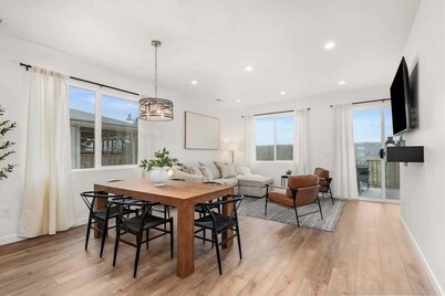 River Ridge Villa- New Build!