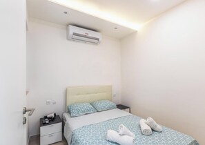 Apartment | 2 bedrooms, iron/ironing board, free WiFi, bed sheets - Seafront Designer Bliss in Central St Julian's (St. Julian's)