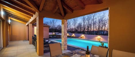 Villa (4 Bedrooms) | Exterior