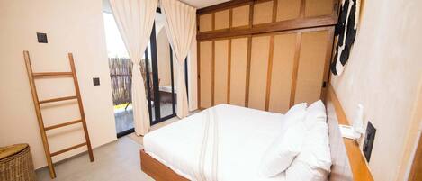 1 dormitori, escriptori, wifi i roba de llit