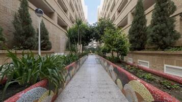 Apartment, 2 Bedrooms, Terrace | Exterior