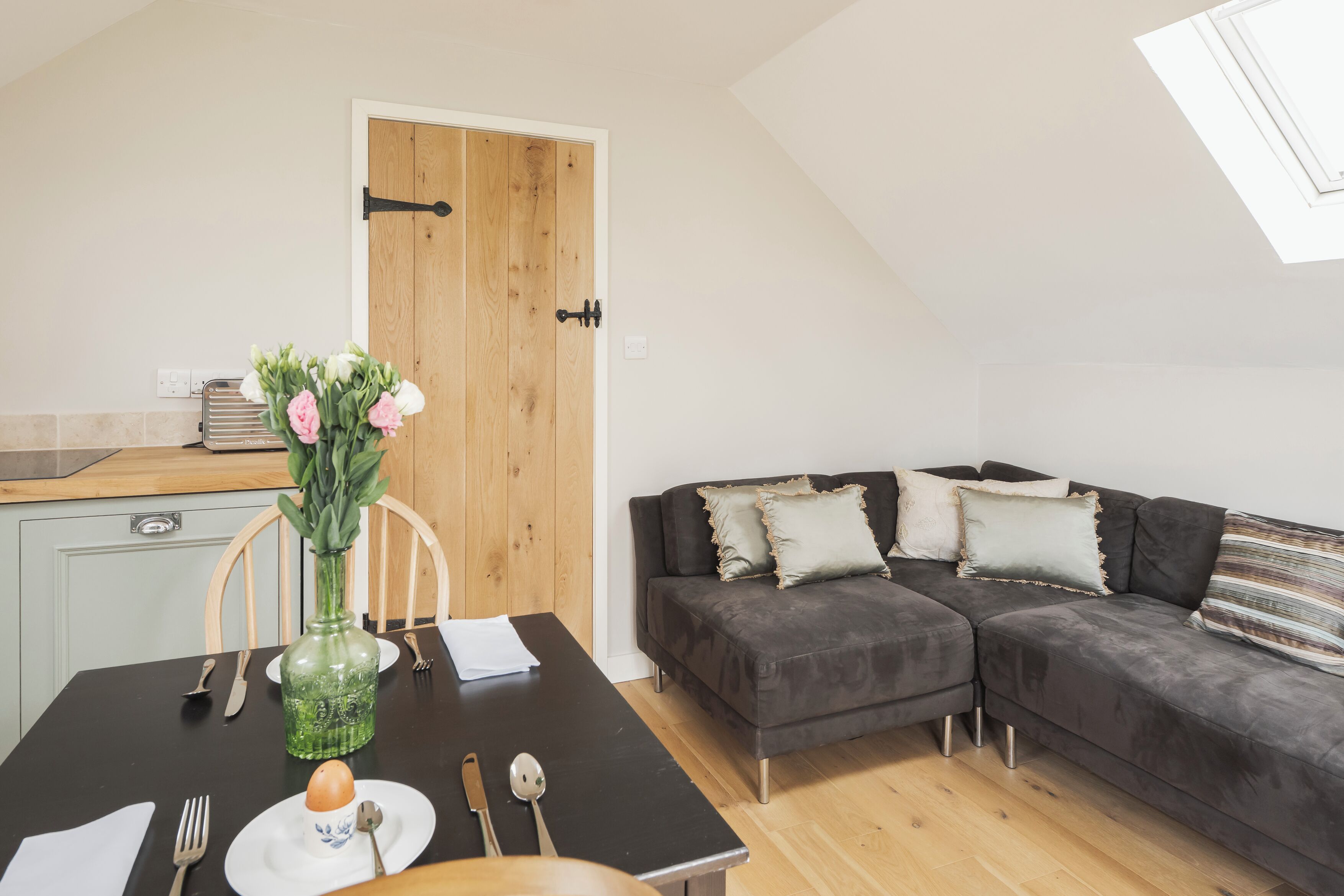 Idyllic Apartment In Beautiful Biddestone - Chippenham