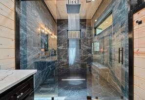 Spa - Game Room | Playground | Outdoor Games | Hot Tub (Broken Bow)