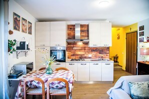 Appartement Duplex, vue montagne | Cuisine privée